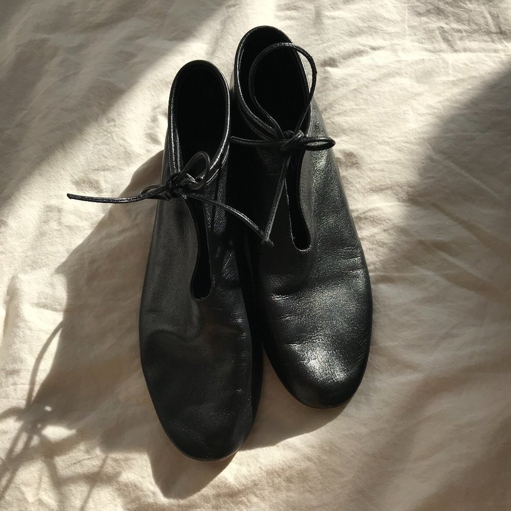 Martiniano Glove Bootie in Black size 38.5